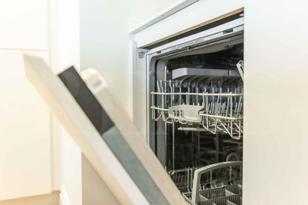 Modern Apartment Next To The Cervantes Theatre By Rems Málaga Extérieur photo