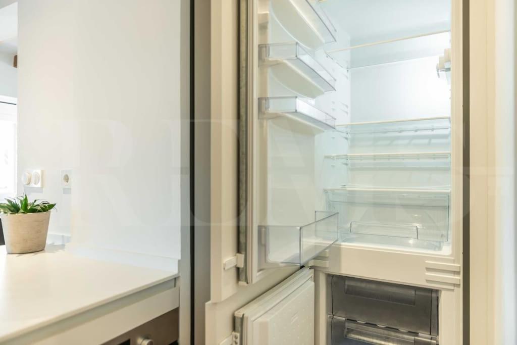 Modern Apartment Next To The Cervantes Theatre By Rems Málaga Extérieur photo